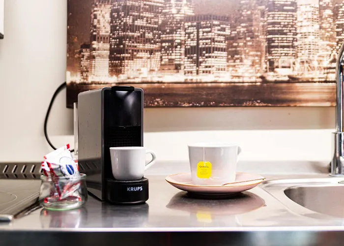 Cozy Next To Plaza Del Ayuntamiento 아파트 *