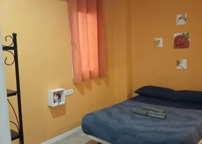 בית הארחה Colors ולנסיה