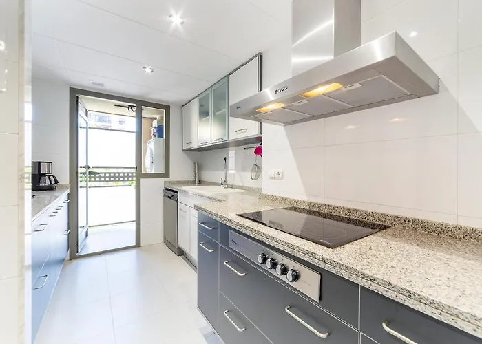 Διαμέρισμα En Av De Francia Y Cartes Y Ciencias Βαλένθια