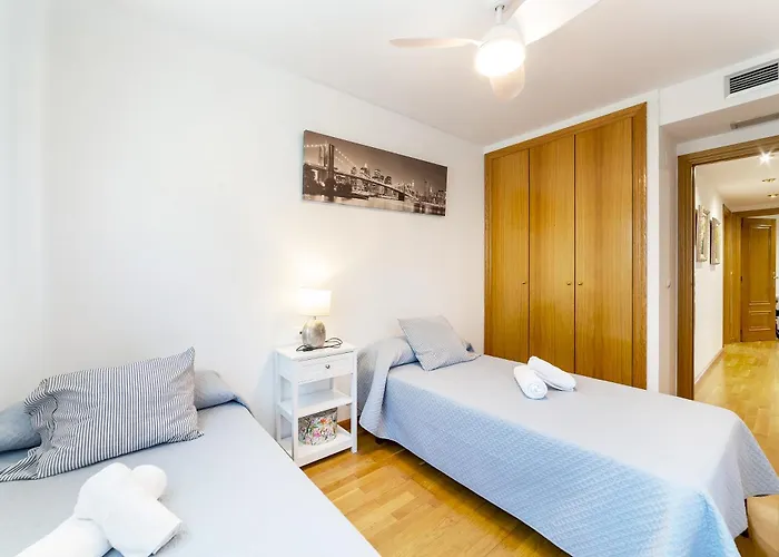 En Av De Francia Y Cartes Y Ciencias 발렌시아