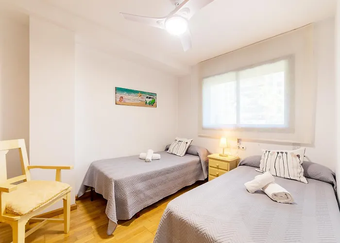 En Av De Francia Y Cartes Y Ciencias 발렌시아