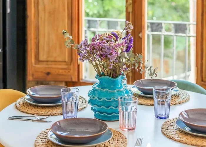 Luxury New 10 Min Walk To The Beach, Late Checkout Apartment