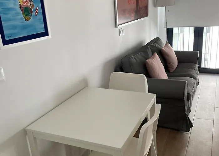 New Luxury In The Center شقة