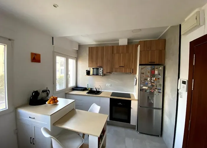 Διαμέρισμα Bright & Quiet Close To *