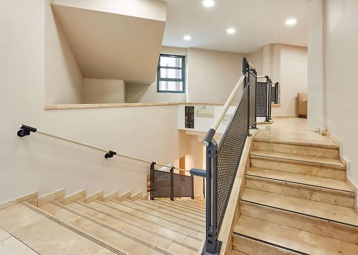 Nh Ciencias Szálloda