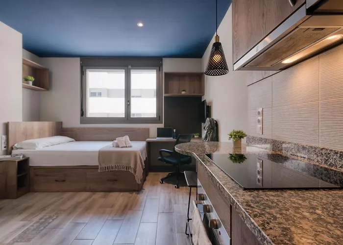 Livensa Living Marina Real 2*