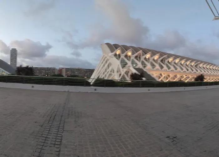 Cerca A Ciudad De Artes Y Ciencias Δωμάτια σε οικογενειακή κατοικία Βαλένθια