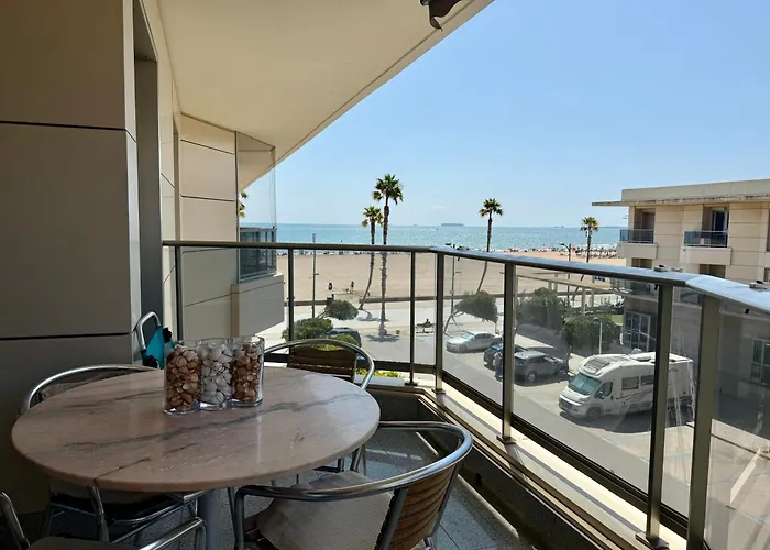 Διαμέρισμα Reinapart Patacona Beachfront Seaview