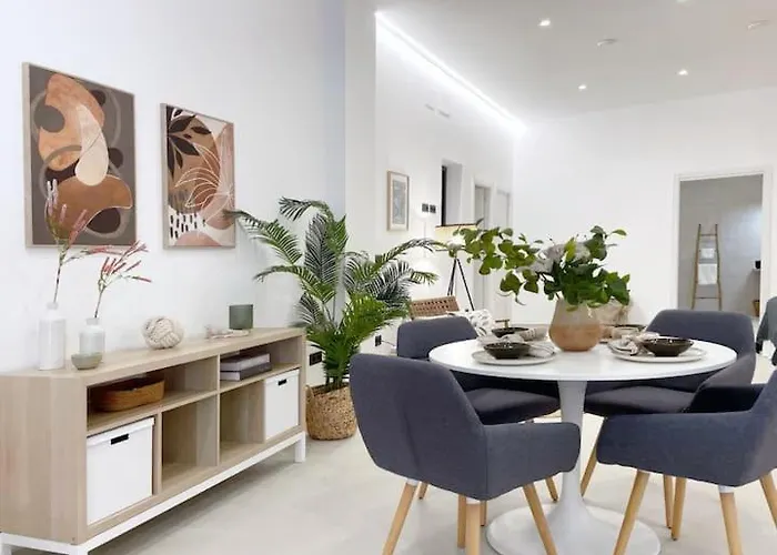 Sunny 4 Pax Wifi 아파트 발렌시아