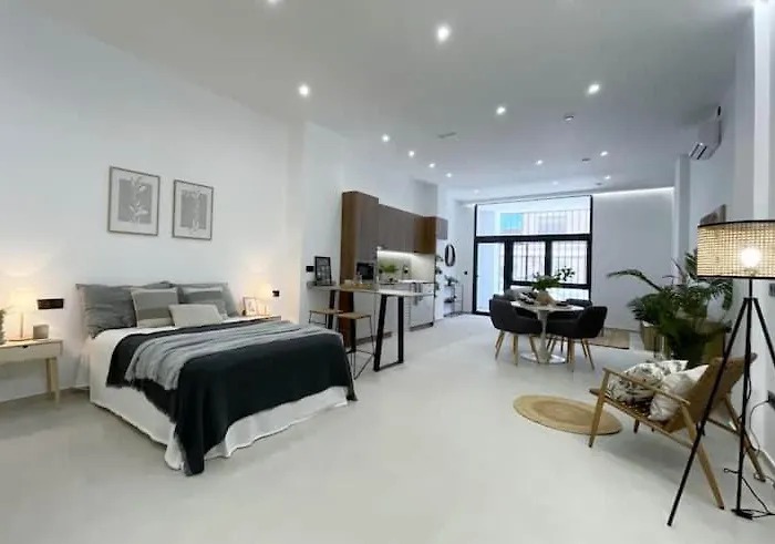 Sunny 4 Pax Wifi 아파트 발렌시아