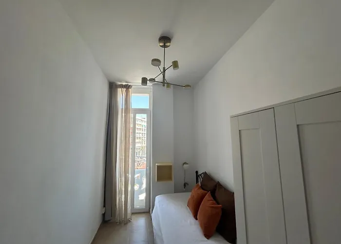 Amazinn Places Valencia Marina Real فالنسيا