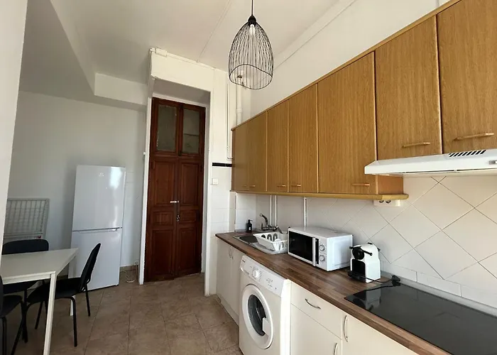 Amazinn Places Valencia Marina Real شقة فندقية 3*