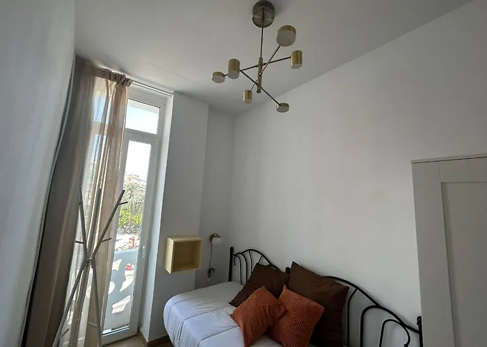 Amazinn Places Valencia Marina Real فالنسيا