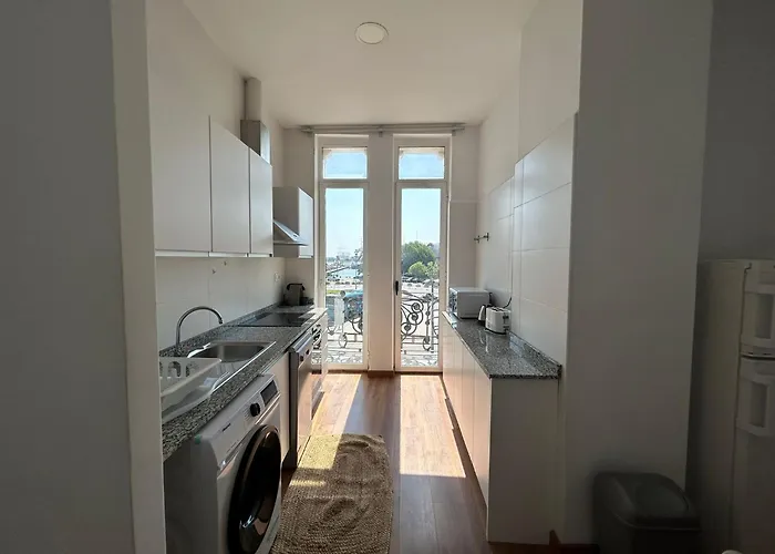 Amazinn Places Valencia Marina Real شقة فندقية