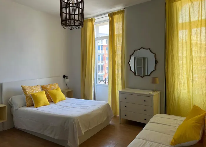 Amazinn Places Valencia Marina Real