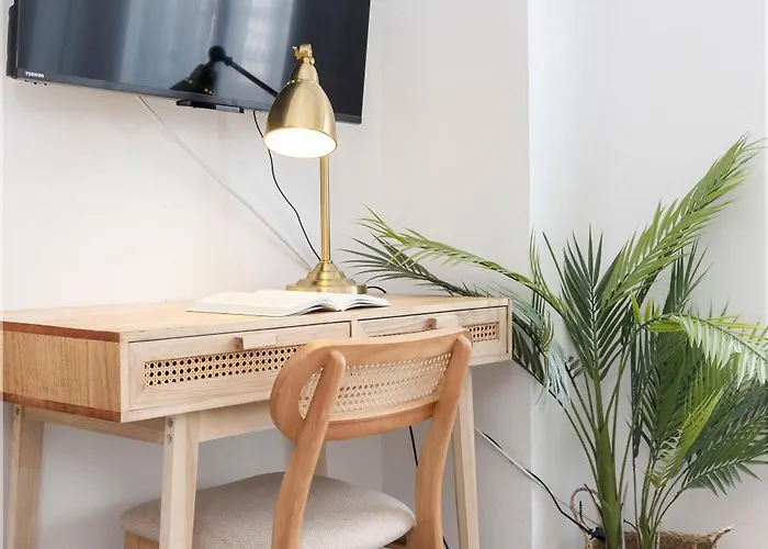 Travel Habitat Cabanyal *