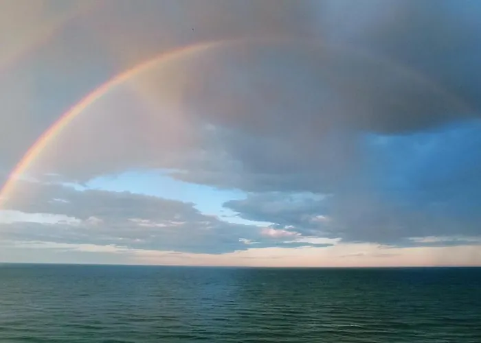Blue Double Private At Front - En La Playa Piso Compartido Δωμάτια σε οικογενειακή κατοικία