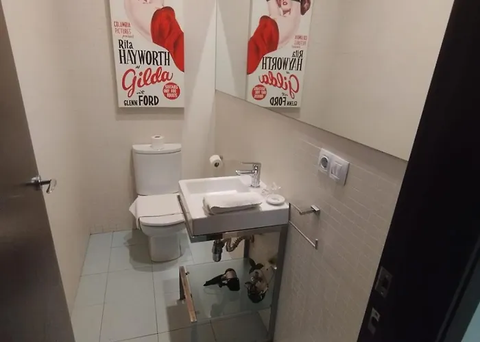 Cozy In The Old Town - San Ramon 아파트