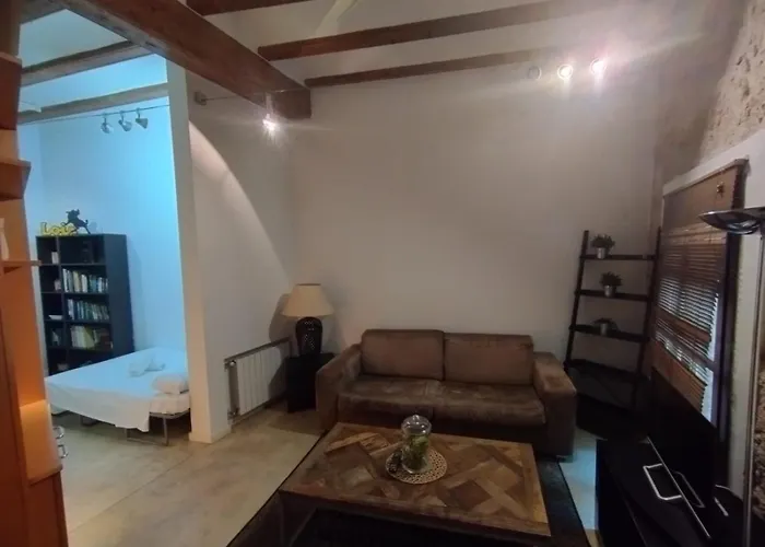 Cozy In The Old Town - San Ramon 아파트