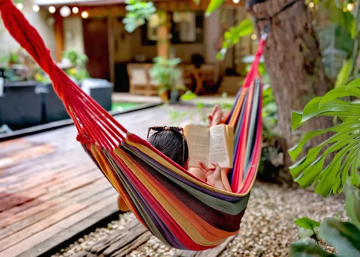 Portrait Boutique * فالنسيا