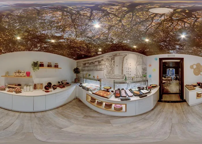 Sh Ingles Boutique Hotel 4*