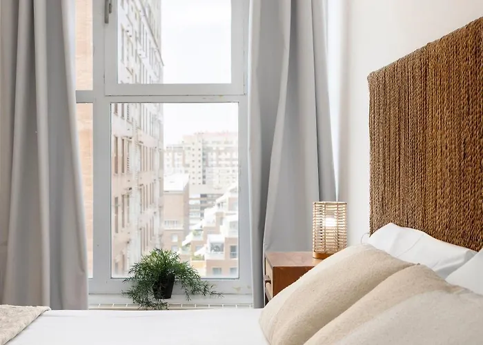 Апартаменты Travel Habitat L'umbracle