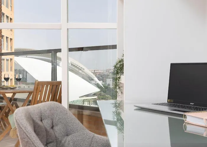 Travel Habitat L'umbracle *