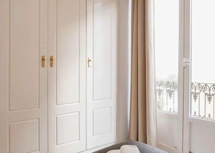 Διαμέρισμα Serrano Park