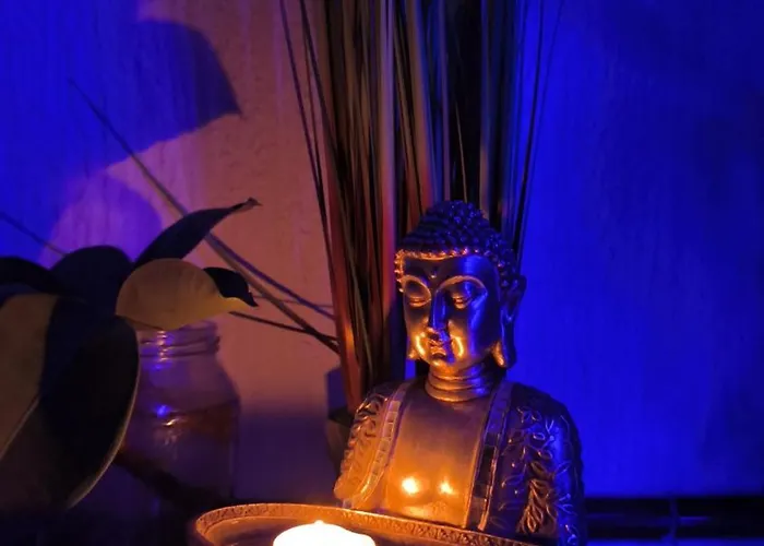 Δωμάτια σε οικογενειακή κατοικία Blue Double Private At Front - En La Playa Piso Compartido Βαλένθια