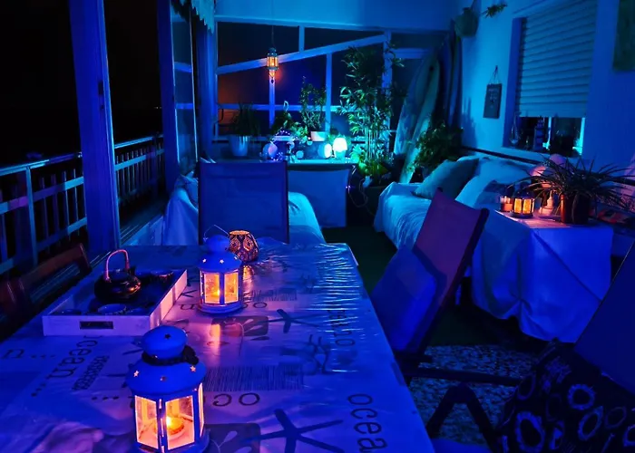 Blue Double Private At Front - En La Playa Piso Compartido