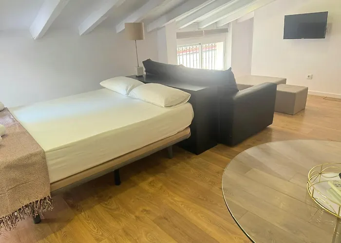 Bella Flats Valencia