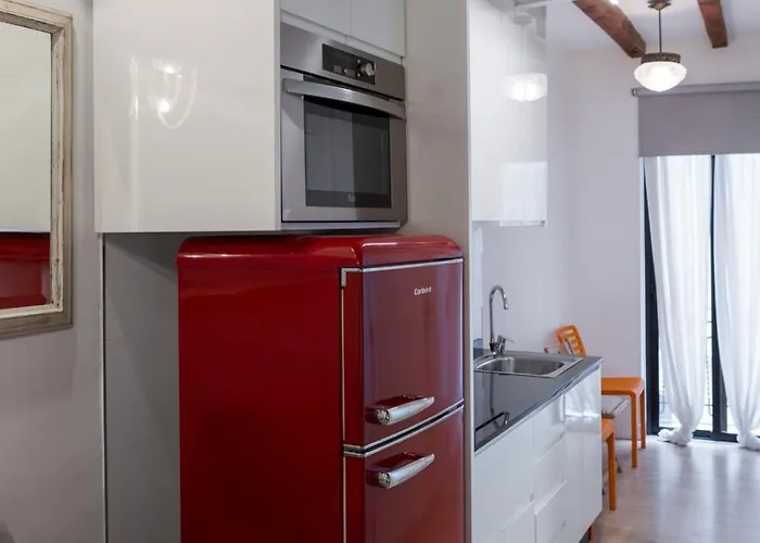 Colomer Silence * فالنسيا