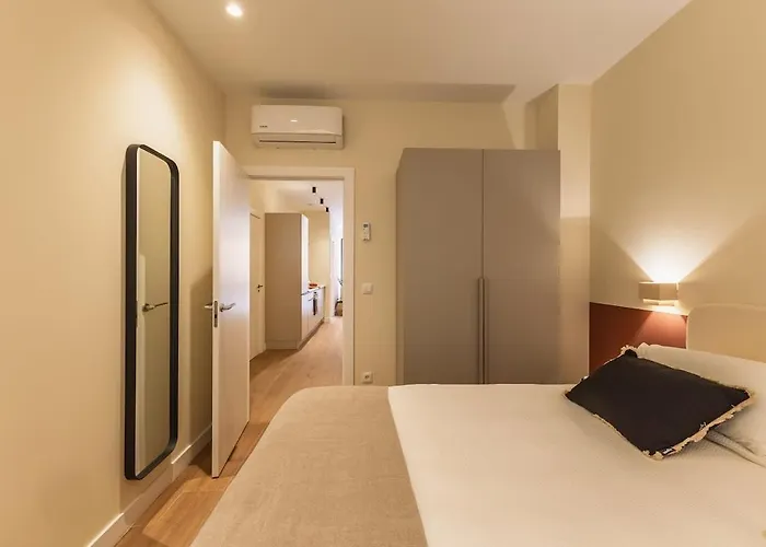 Apartment Saristays Luxe Touch