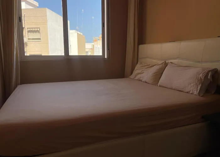 Atico 5º Sin Ascensor No Lift Centro De 게스트하우스 3*