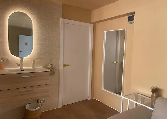 ático 5º Sin Ascensor No Lift Centro De 3*