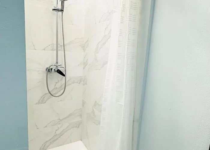 Kmilo Δωμάτια σε οικογενειακή κατοικία Βαλένθια