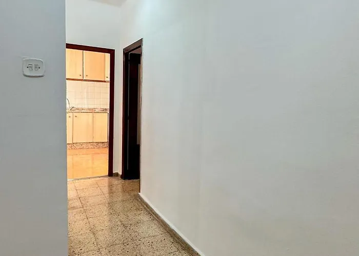 Kmilo Δωμάτια σε οικογενειακή κατοικία *