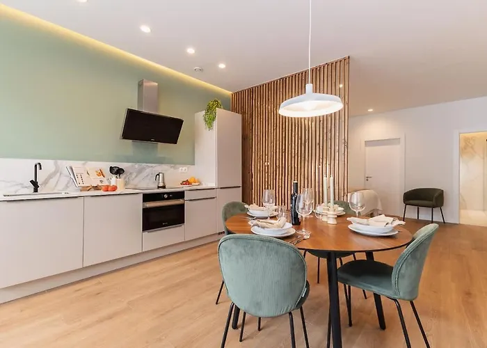 Saristays Urban Chic Loft *