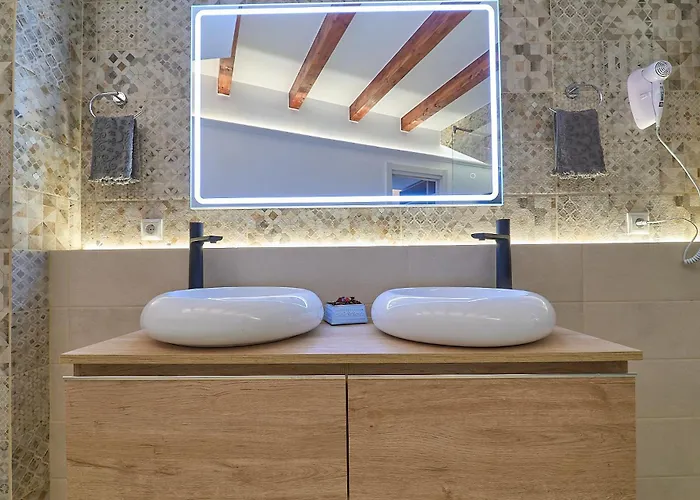 Invalencia Alberic Jungle R Big House Stylish 3 Bdr & 3 Wc With Private Terrace * فالنسيا