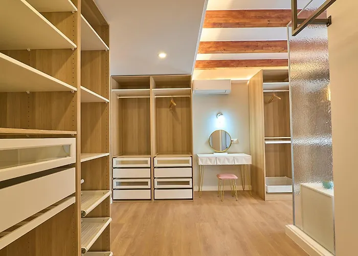 Invalencia Alberic Jungle R Big House Stylish 3 Bdr & 3 Wc With Private Terrace 아파트 *