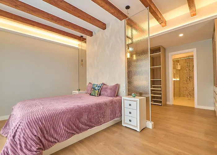 Invalencia Alberic Jungle R Big House Stylish 3 Bdr & 3 Wc With Private Terrace * فالنسيا