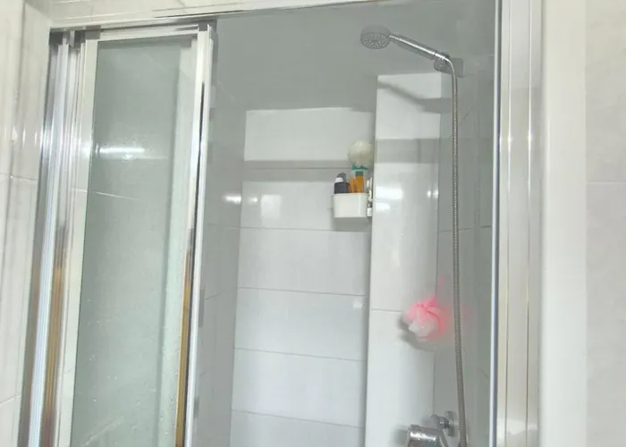 Need * Βαλένθια