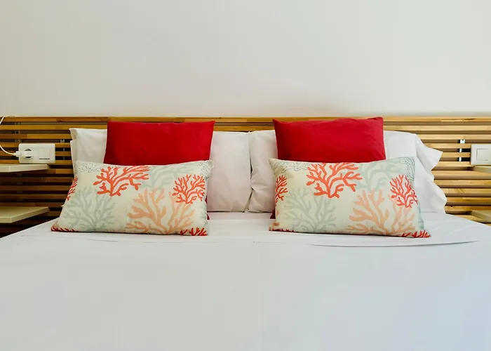 Stylish With Terrace On The Beachfrom Διαμέρισμα