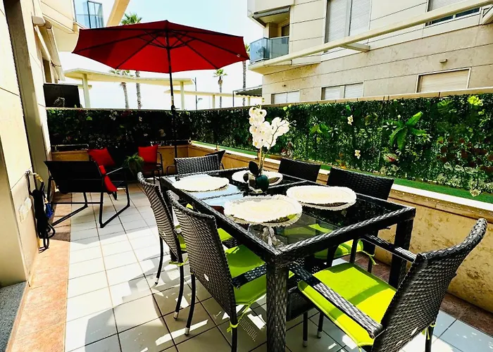 Stylish With Terrace On The Beachfrom Διαμέρισμα Βαλένθια