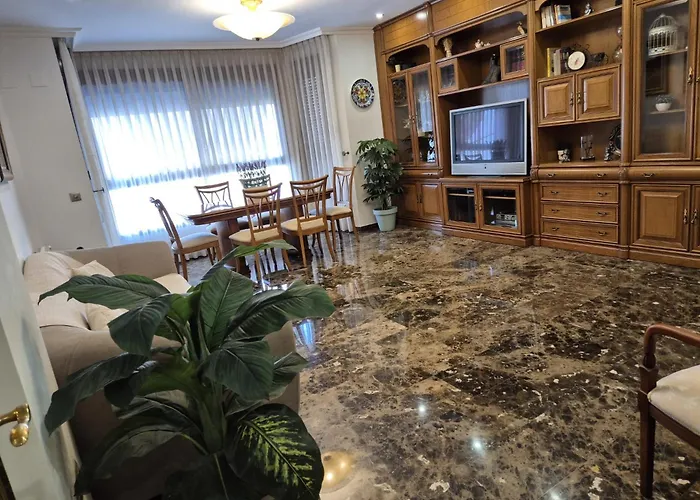 Pinedo Playa Apartmán *