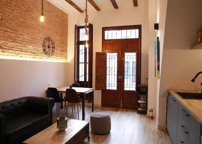 Grandma's Fishermen's House In Cabanyal *