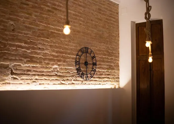 Grandma's Fishermen's House In Cabanyal