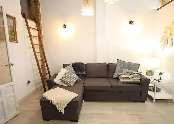 Modernist House In Cabanyal شقة