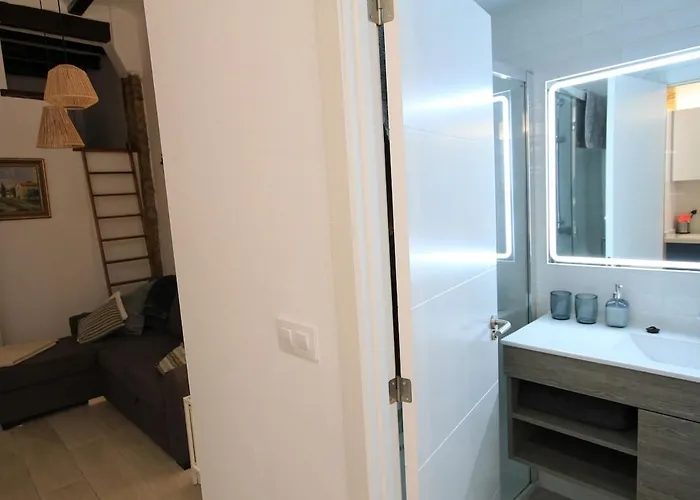 شقة Modernist House In Cabanyal