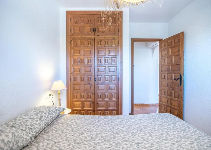 Piscina Urbanizacion De Lujo Cerca Del Mar Hébergement de vacances *